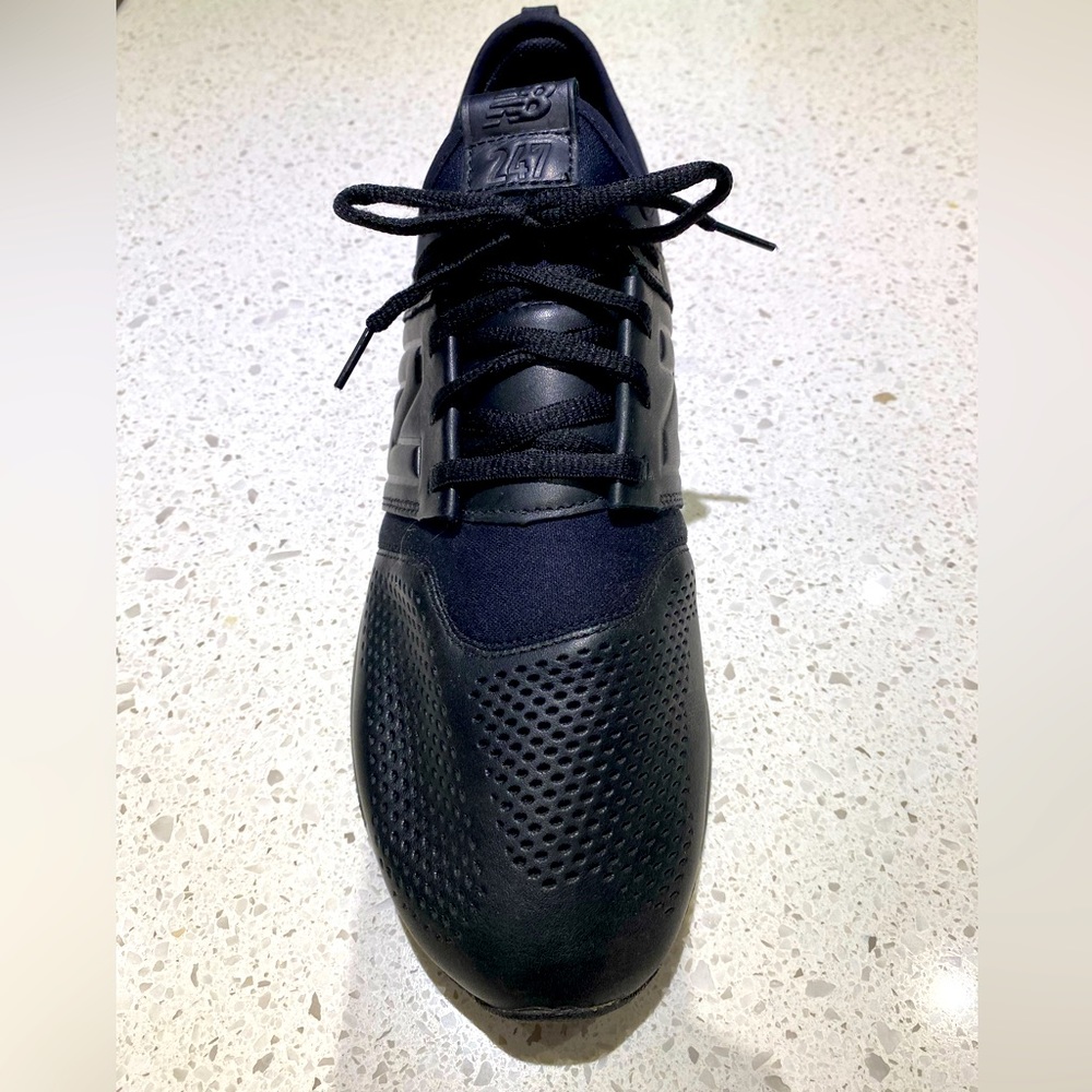 Mens New Balance 247 Running Shoes size 11